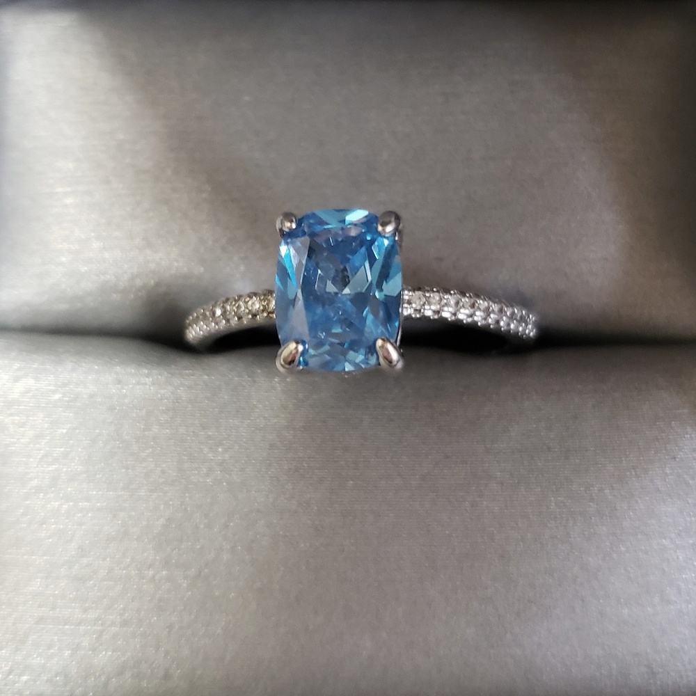 Fragrant Jewels Aquamarine Ring